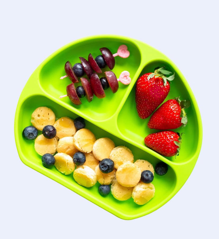 Moobi Silicone Suction Plate with Cover