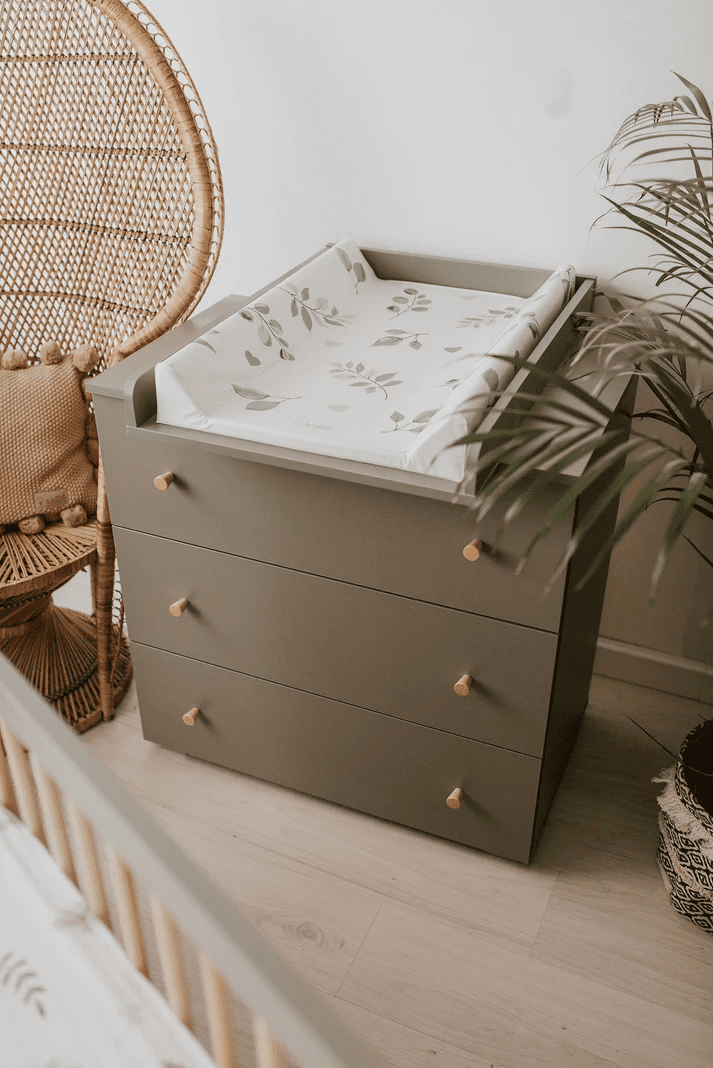 Chest of Drawers Pauline Collection with Removable Changing Tray