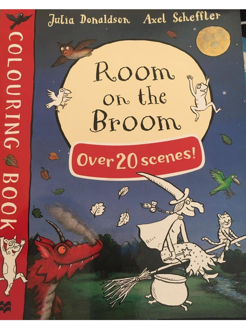 Room on the Broom Colouring  Book - Julia Donaldson and Axel Scheffier (Paperback)